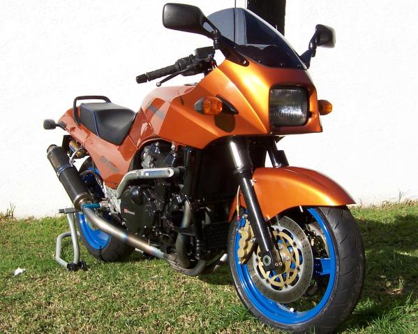 Kawasaki GPZ 900R von Jonathan Parker