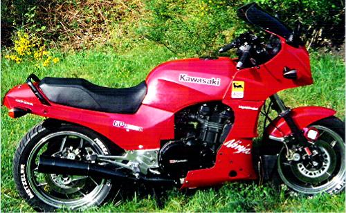 Kawasaki GPZ 900R von Martin Sigrist